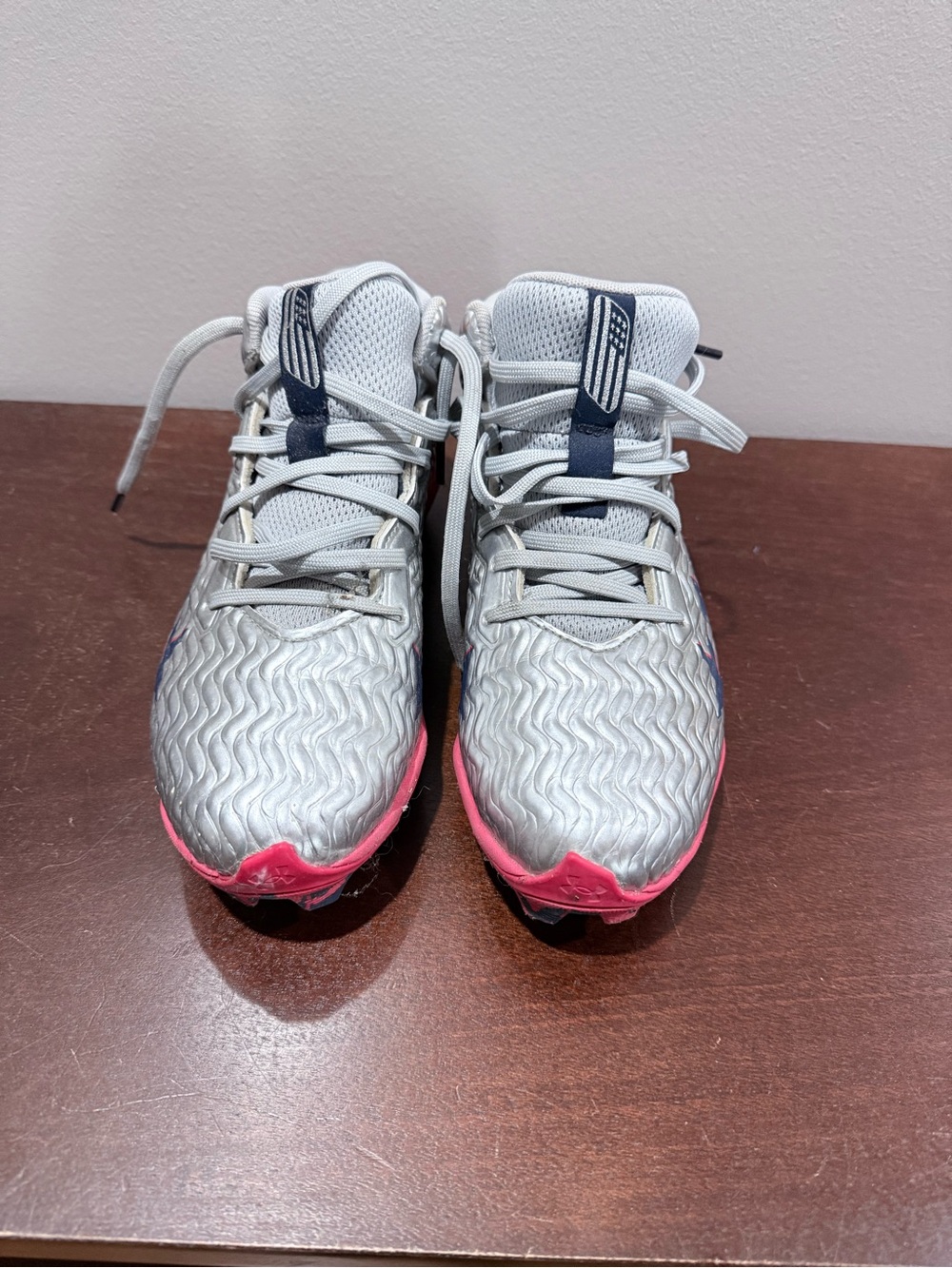 Under Armour Boys UA Spotlight Hammer Jr. Football Cleats